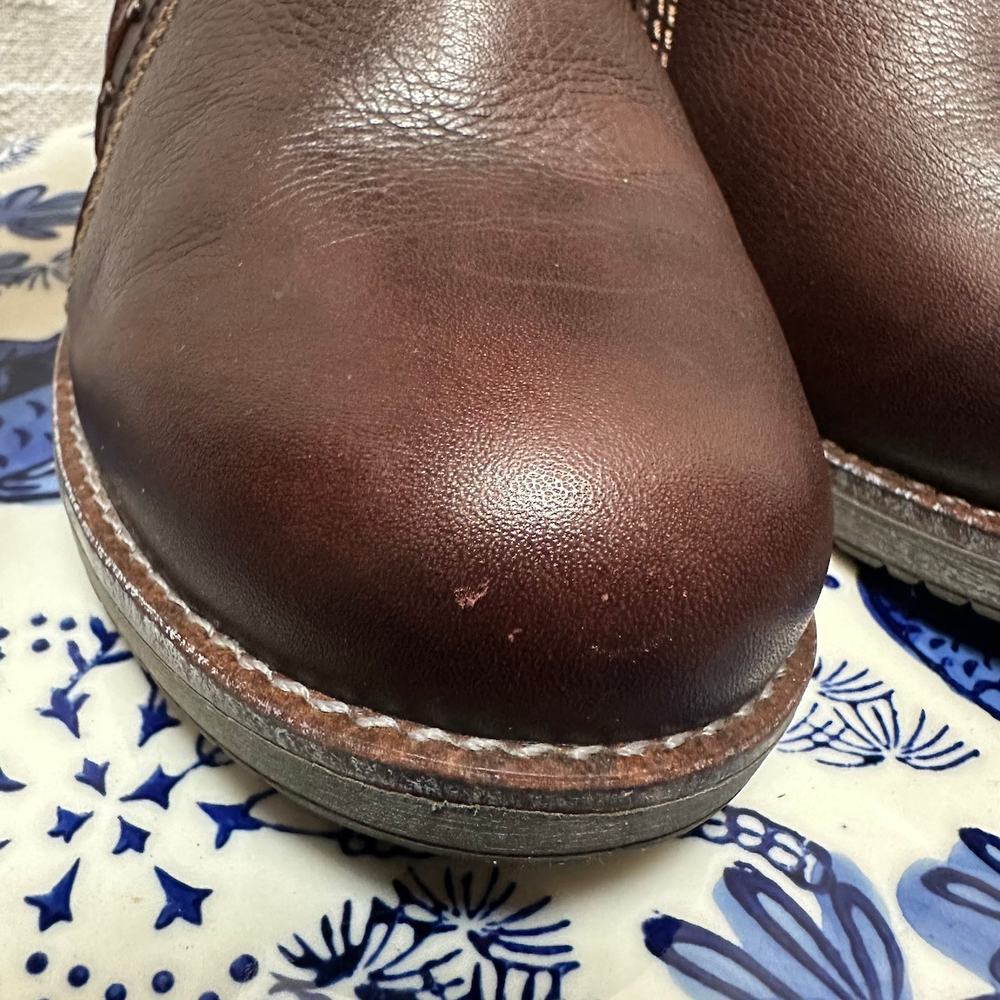 NAOT Meditate Brown Leather Ankle Bootie Studded Zipper Boho Womens Sz 38 7 - Picture 7 of 9